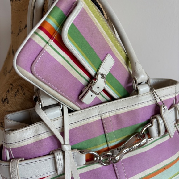 Vintage Stripe Coach Handbag & wristlet - Picture 2 of 8